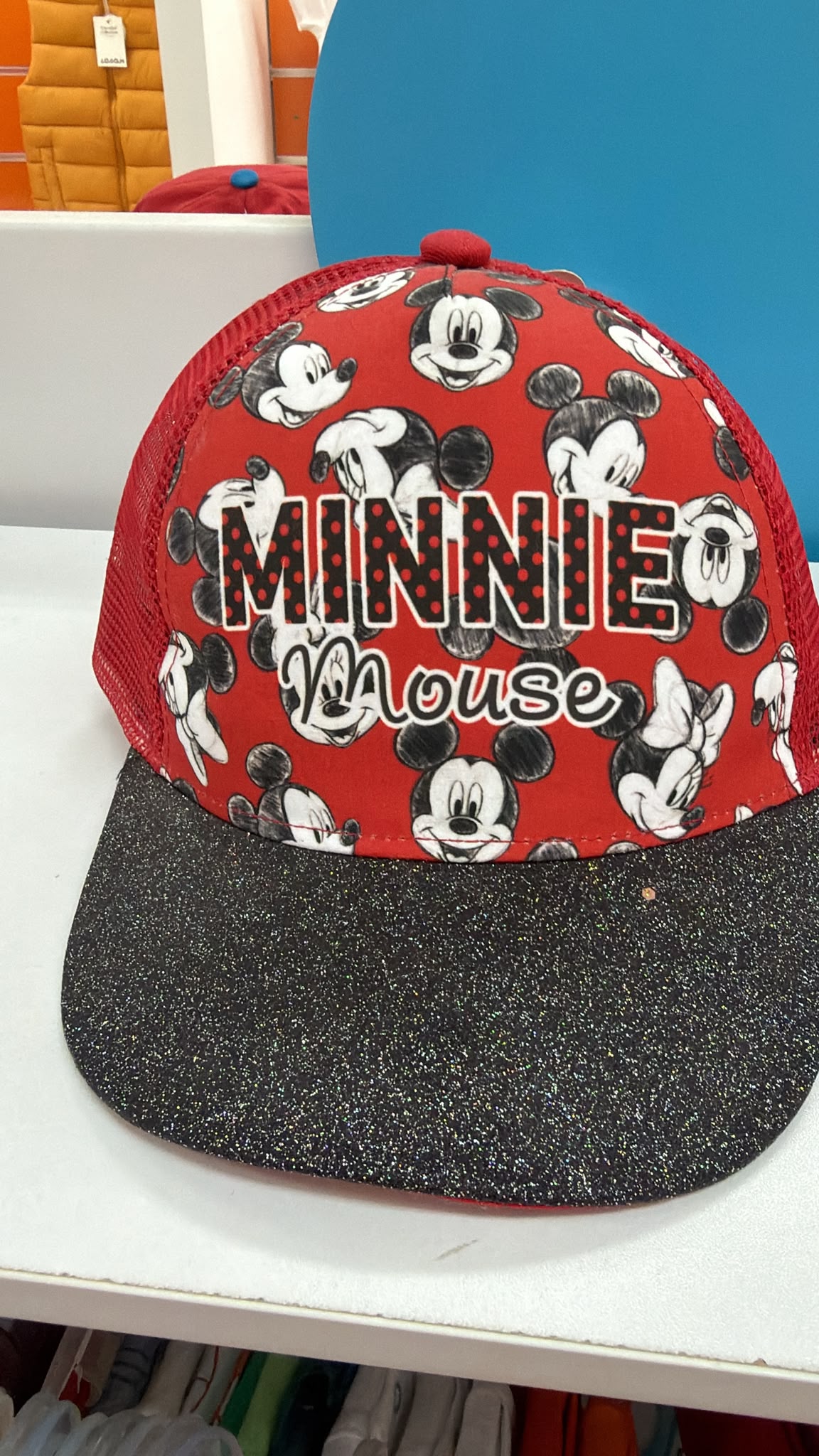 Gorra infantil Minnie Mouse — fotografía del producto