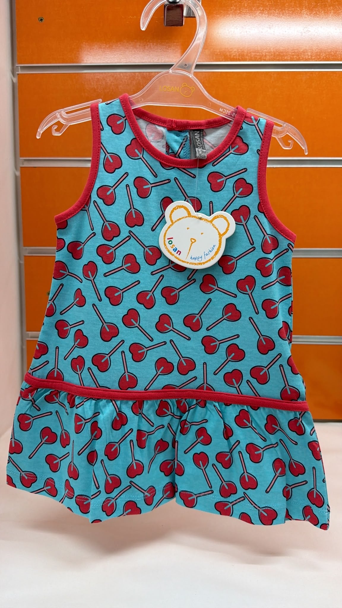 Vestido bebé niña Losan turquesa con corazones — fotografía del producto