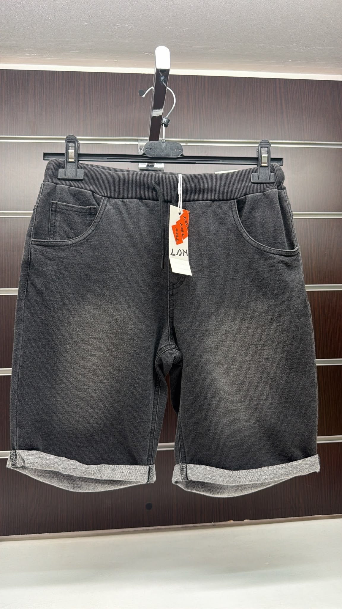 Bermuda niño Losan gris denim con vuelta — fotografía del producto