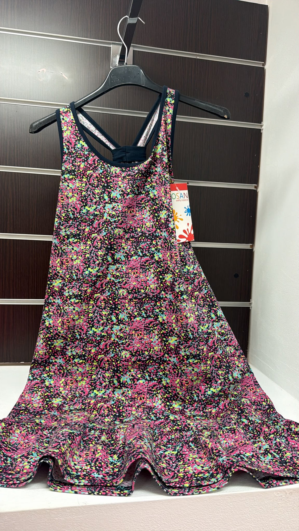Vestido juvenil Losan estampado con volante — fotografía del producto