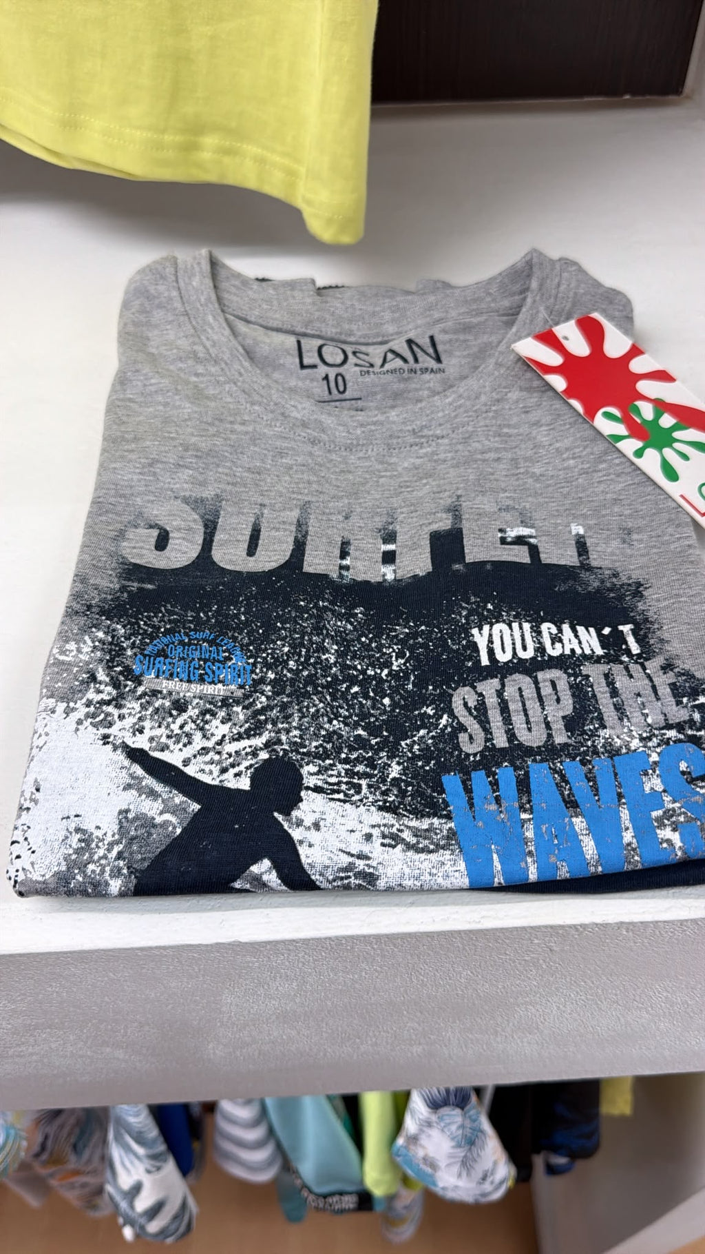 Pijama niño Losan Surf gris con pantalón azul marino — fotografía del producto