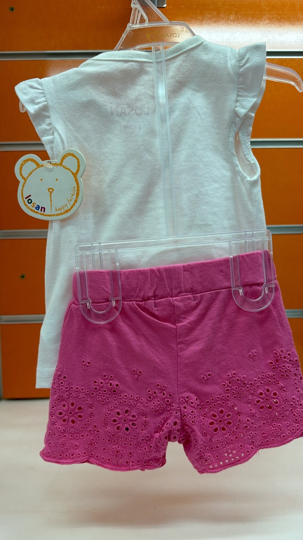 Conjunto bebé Losan mariposas blanco y fucsia — fotografía del producto