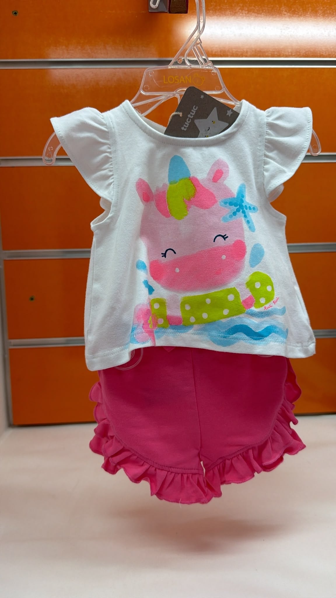 Conjunto bebé Tuc Tuc camiseta y bermuda Over the Rainbow — fotografía del producto