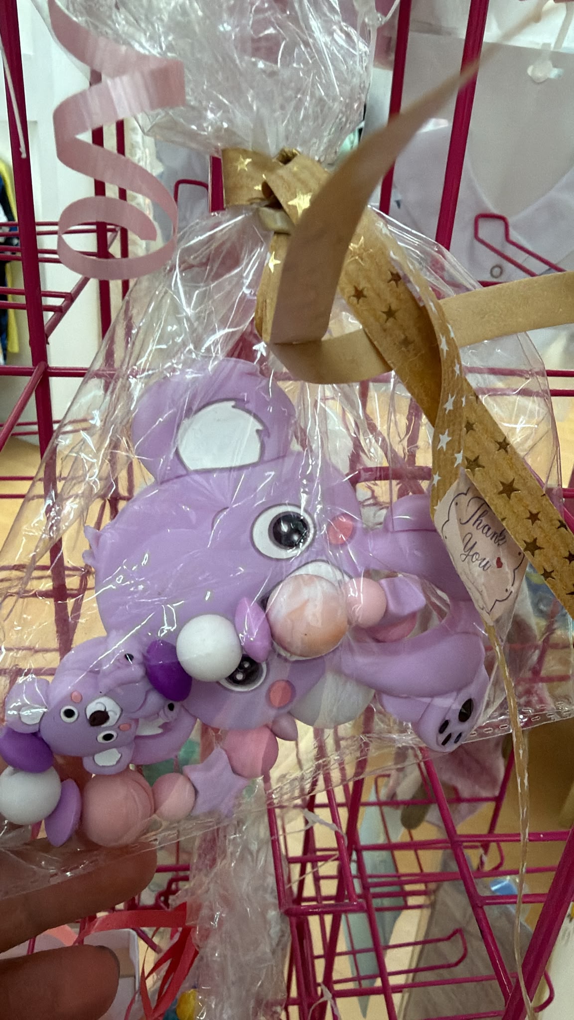 Mordedor silicona morado con oso — fotografía del producto