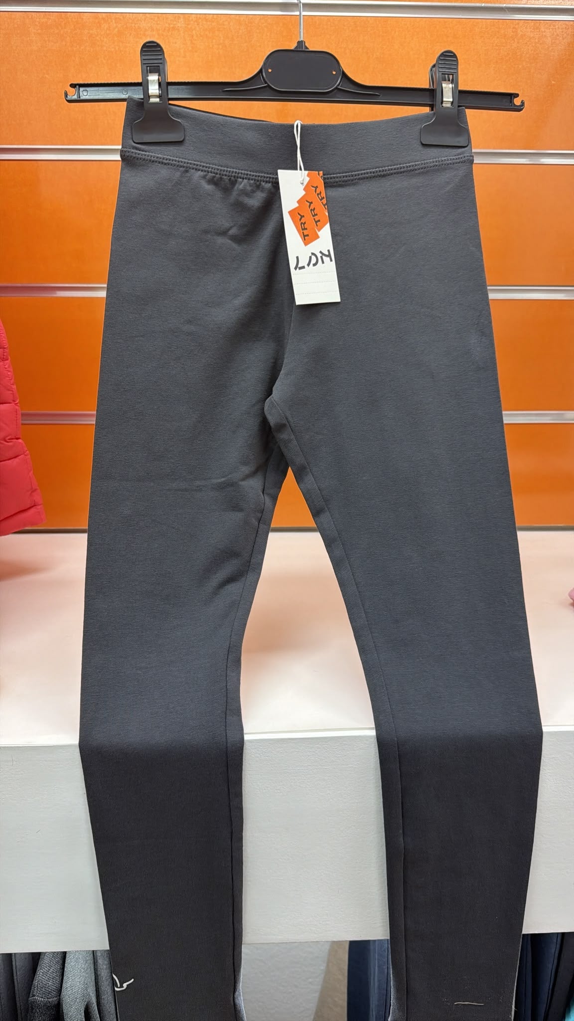 Leggings largos básicos para niña — fotografía del producto