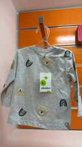 Camiseta bebé Losan gris con ositos y arcoíris — fotografía del producto