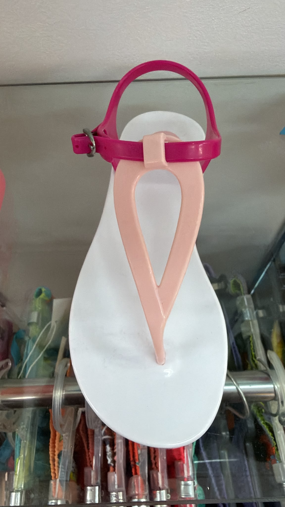Sandalia infantil tipo dedo — fotografía del producto