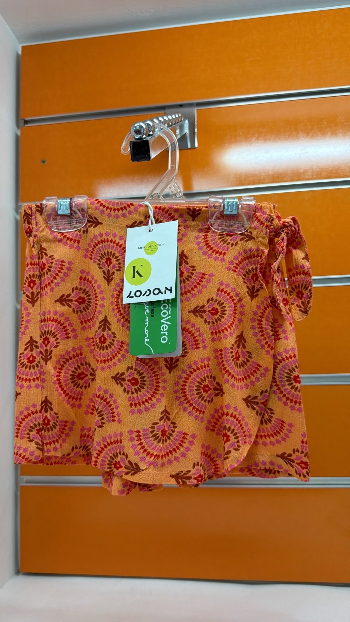 Falda pantalón niña Losan naranja estampada — fotografía del producto