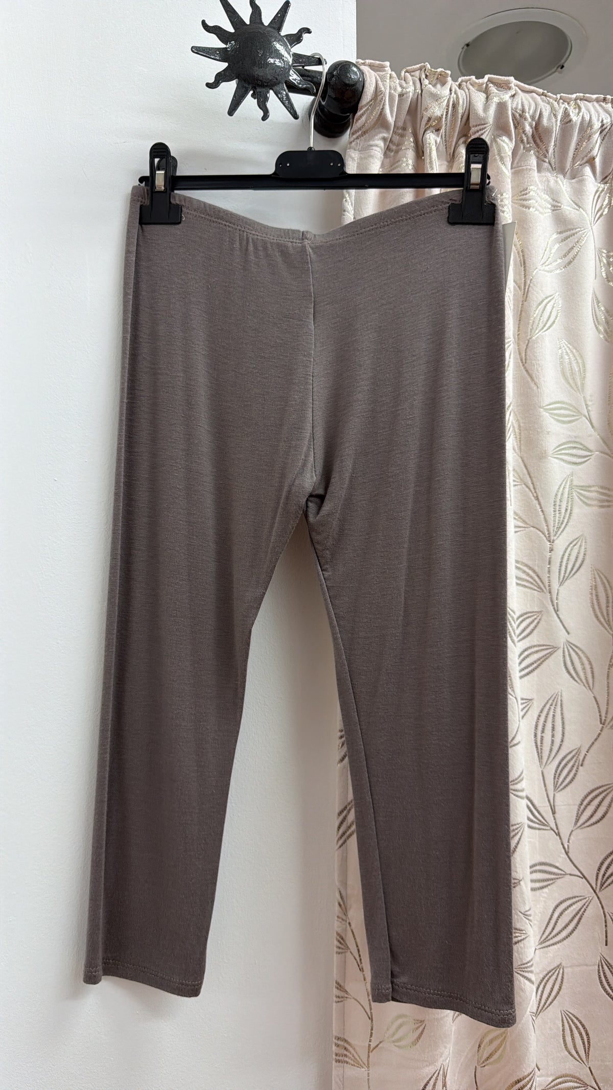 Pantalón pirata elástico — fotografía del producto