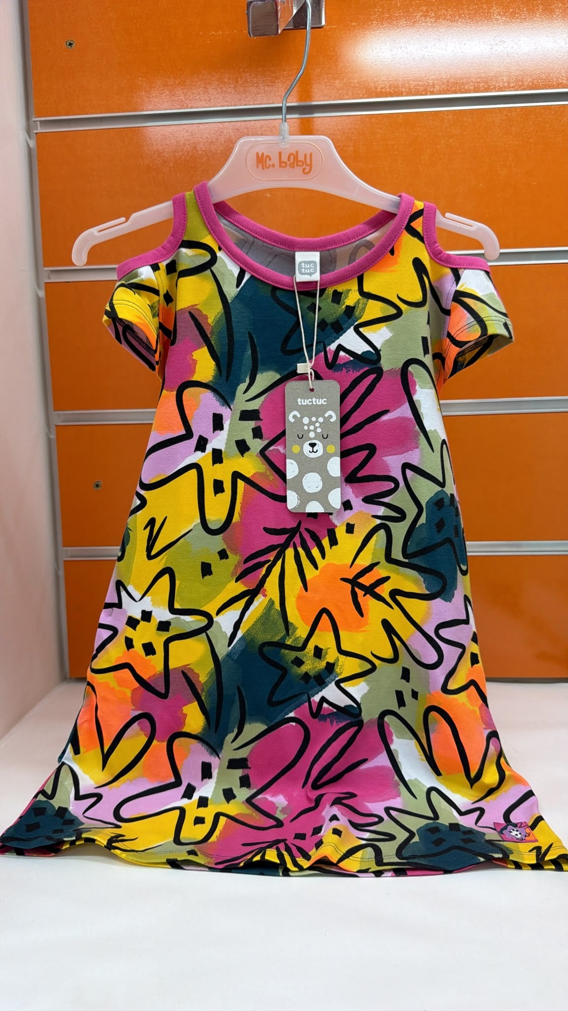 Vestido niña Tuc Tuc multicolor con estampado floral — fotografía del producto