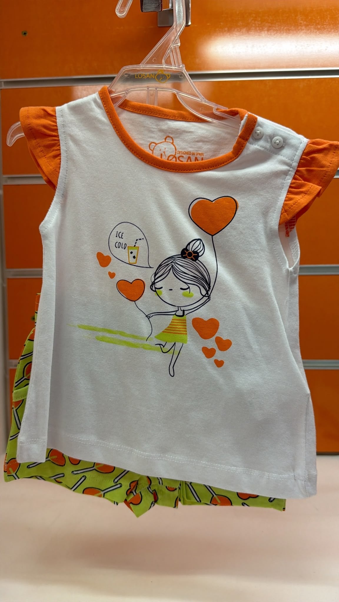 Conjunto bebé niña Losan con short estampado — fotografía del producto