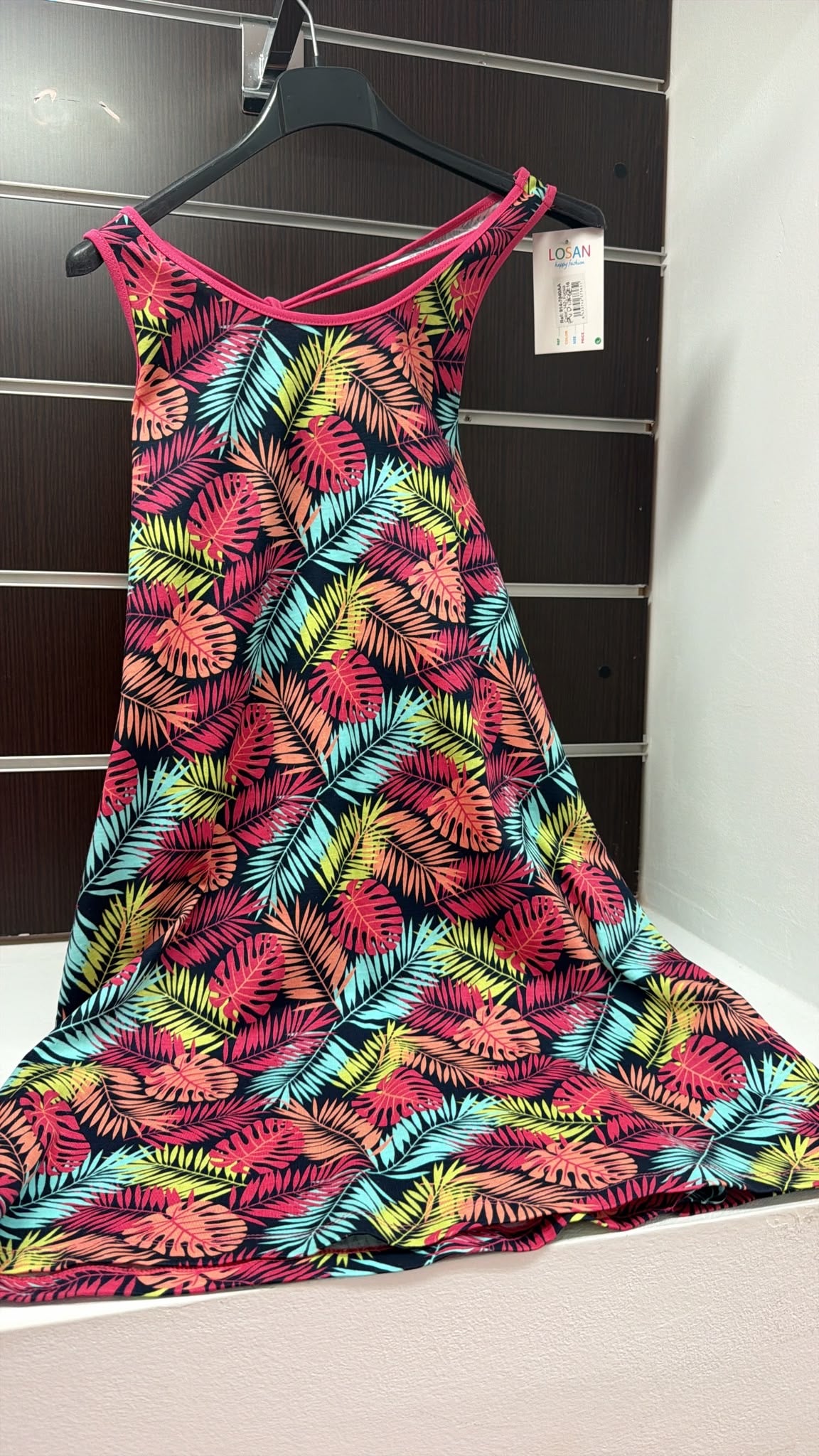 Vestido juvenil Losan tropical multicolor — fotografía del producto