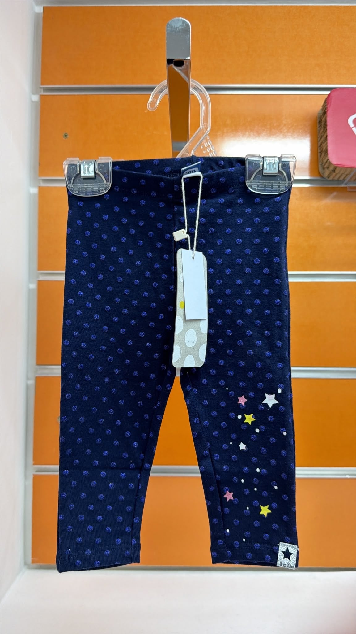Leggings bebé Tuc Tuc azul con lunares y estrellas — fotografía del producto