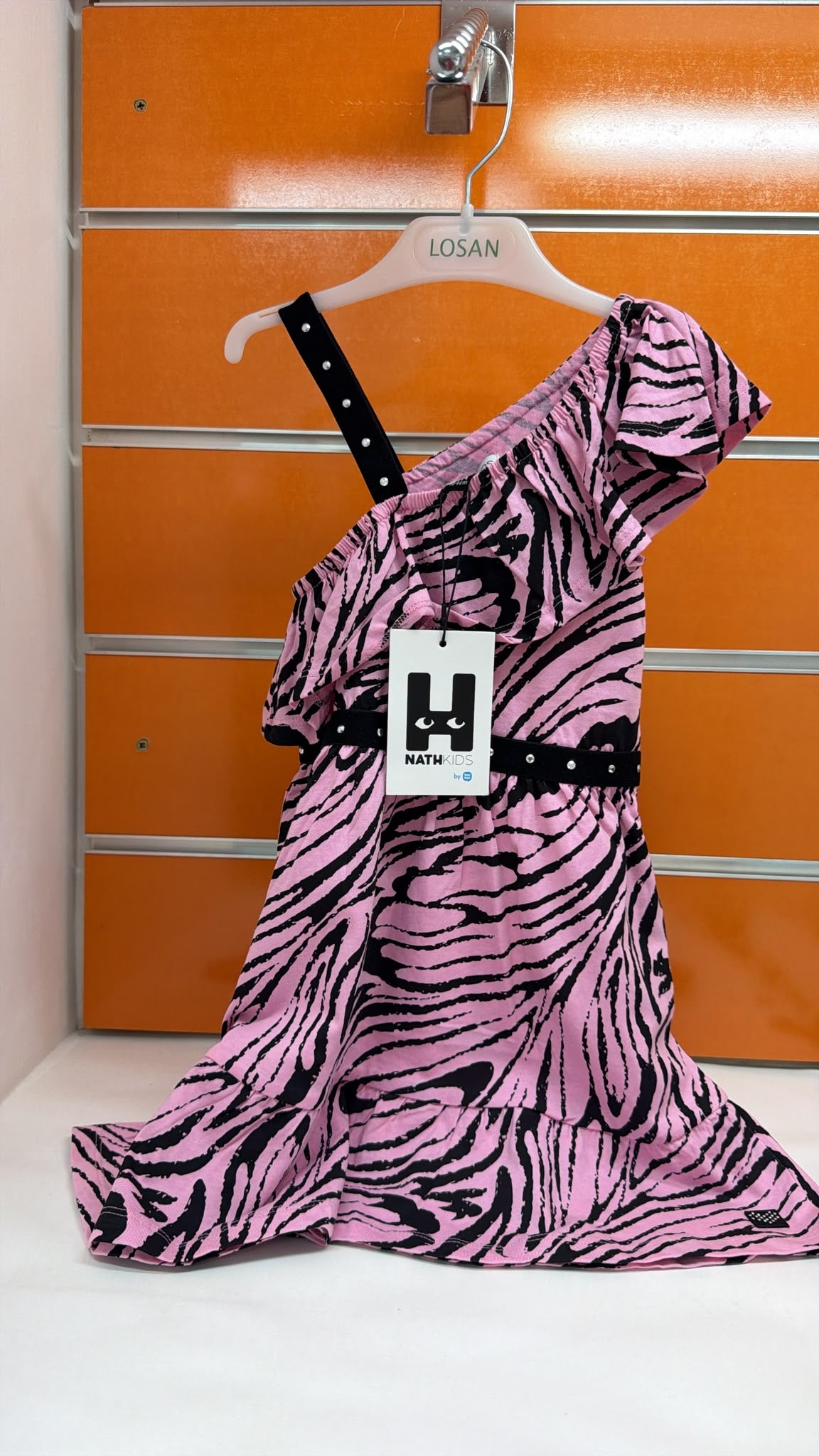 Vestido niña Nath Kids rosa animal print — fotografía del producto
