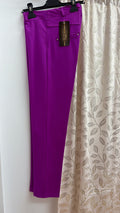 Pantalón vestir morado — fotografía del producto