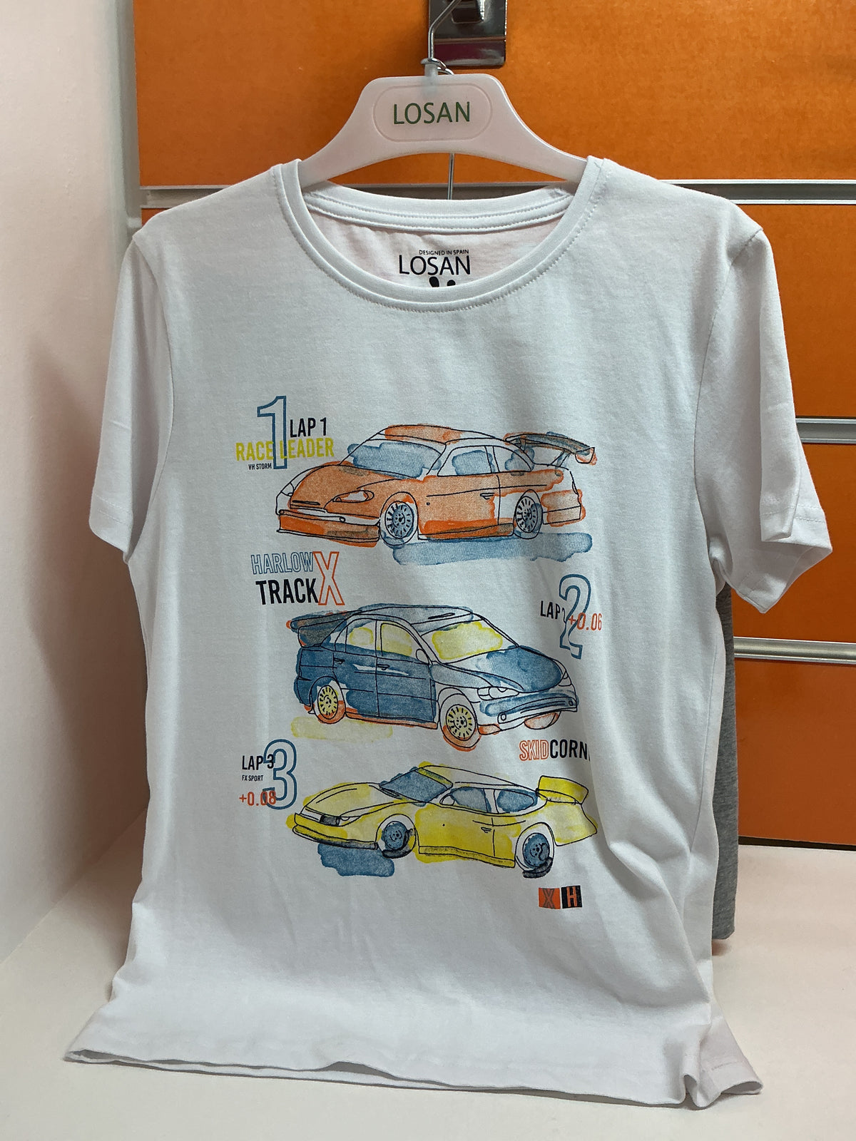 Conjunto infantil Losan camiseta coches y bermuda — fotografía del producto