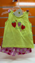 Conjunto bebé niña Losan verde lima con short estampado de fresas — fotografía del producto