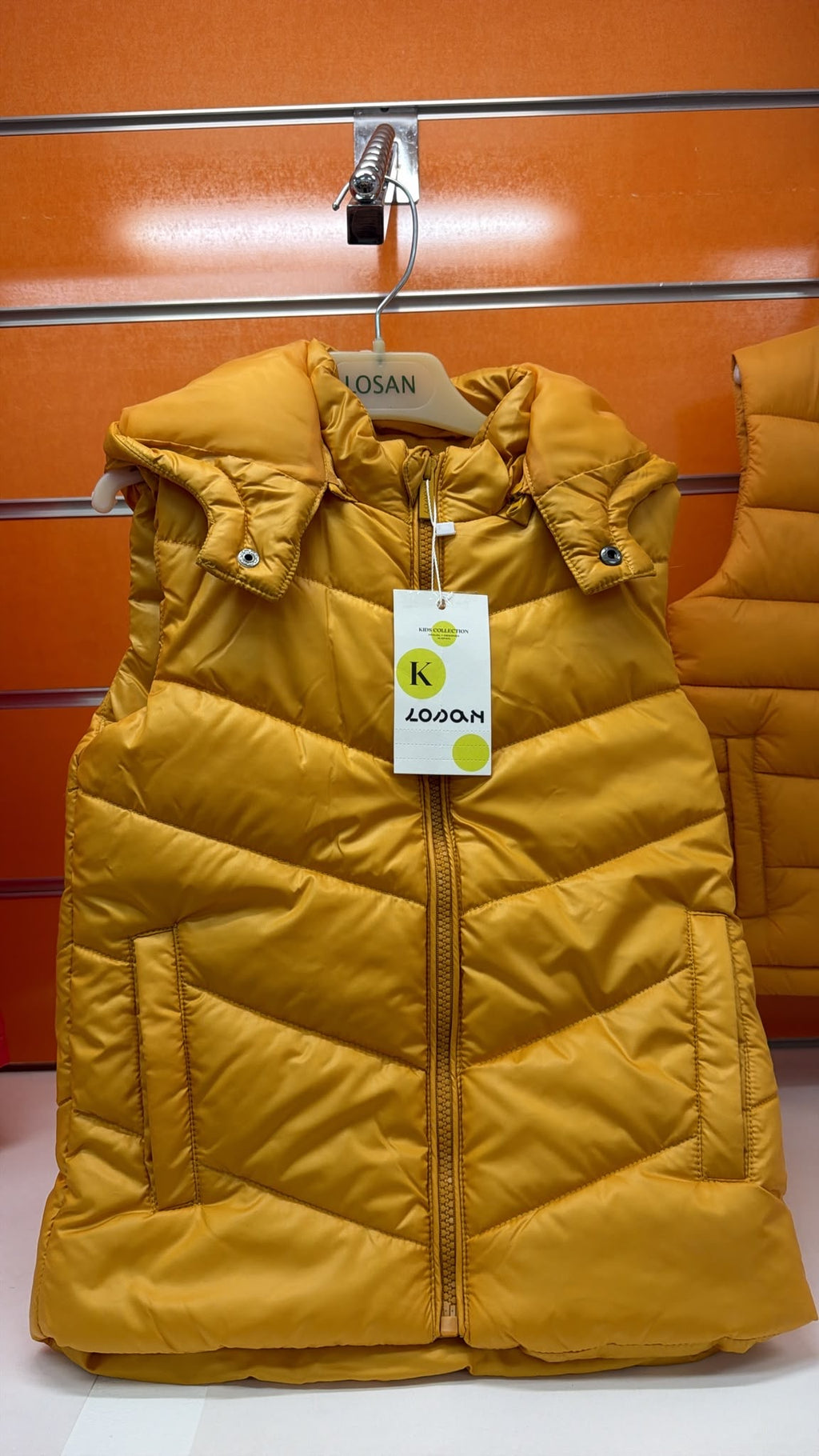 Chaleco acolchado niña Losan Basic Line — fotografía del producto