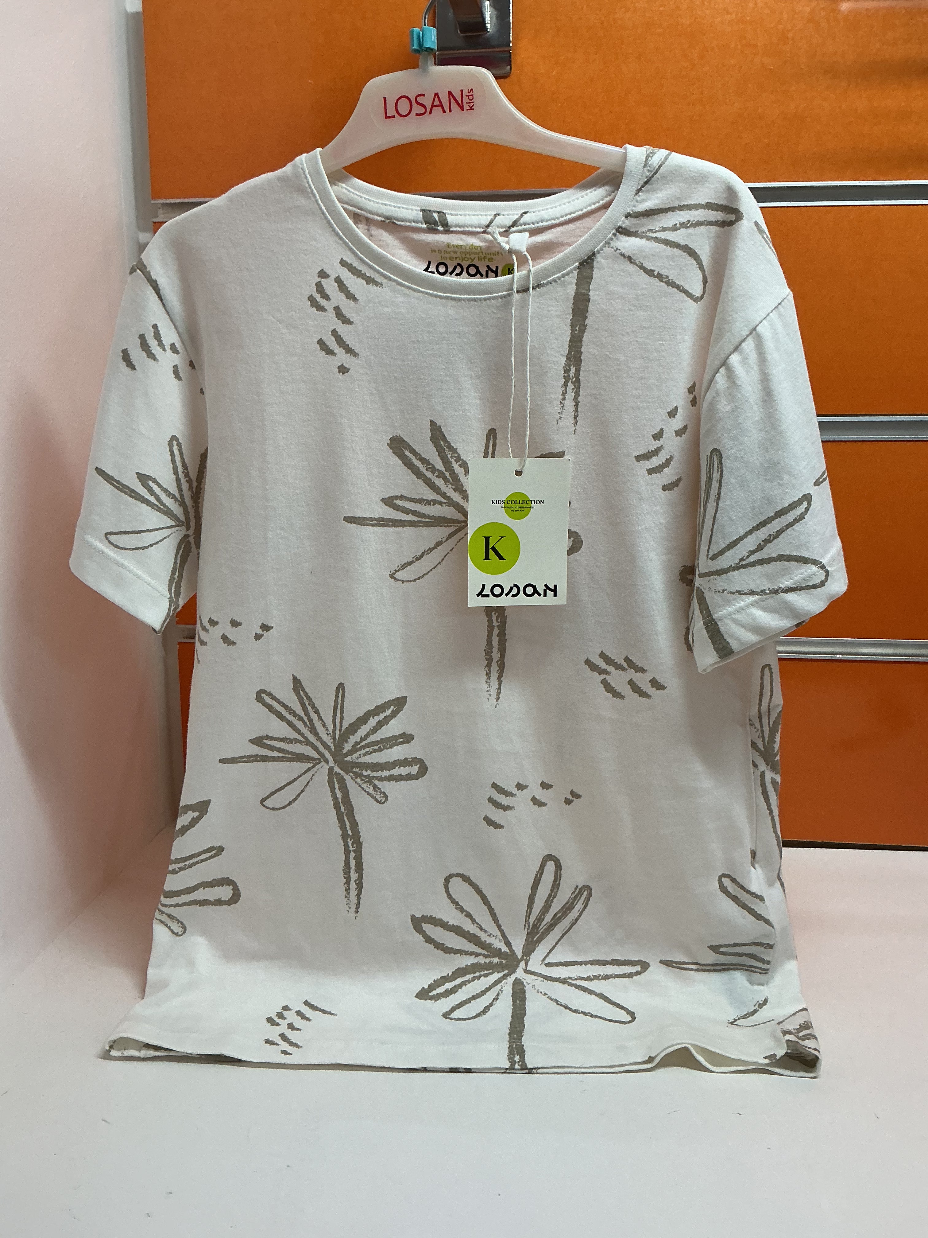 Camiseta infantil Losan con estampado de palmeras, fotografía del producto