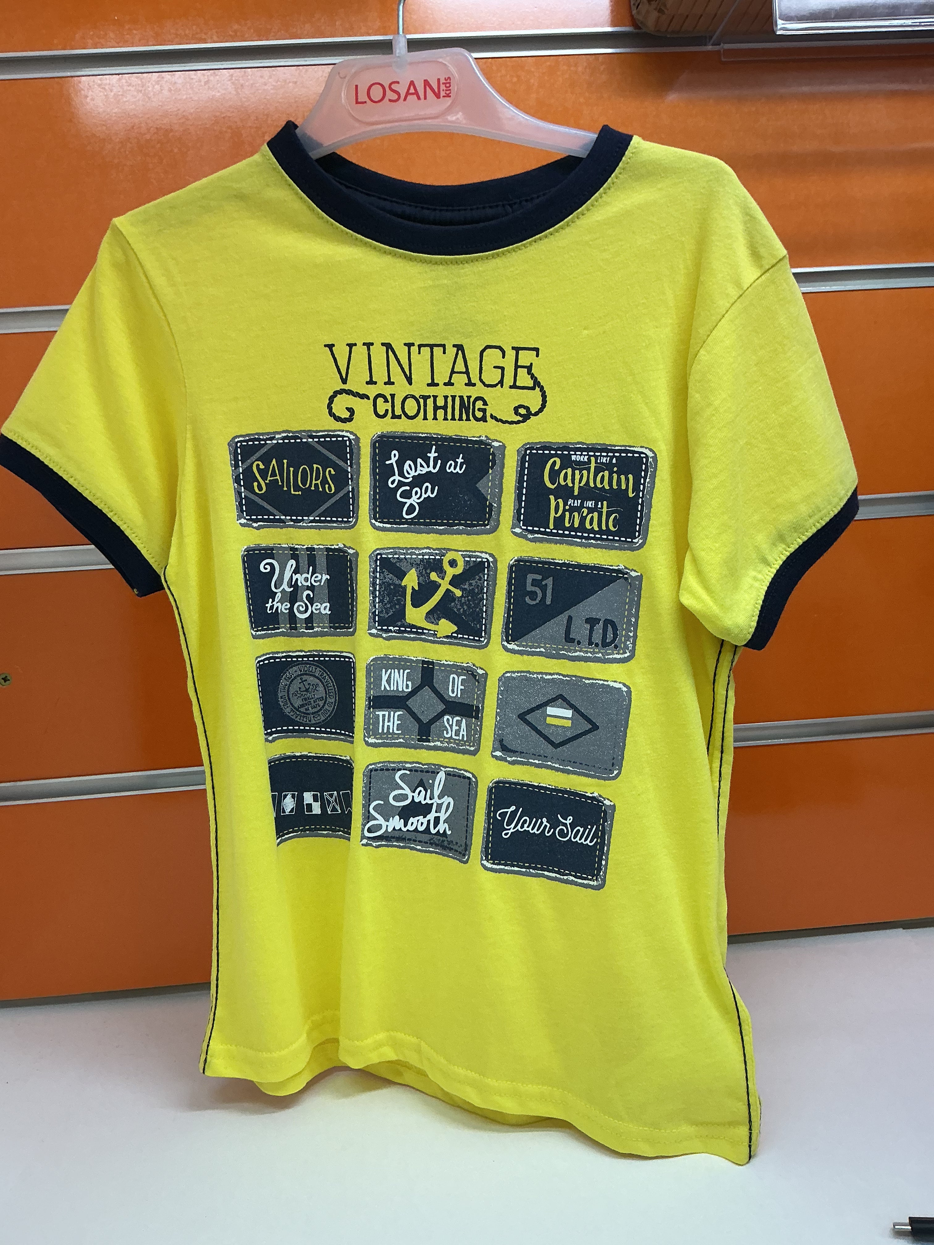 Camiseta infantil Losan lima “Vintage Clothing” — fotografía del producto
