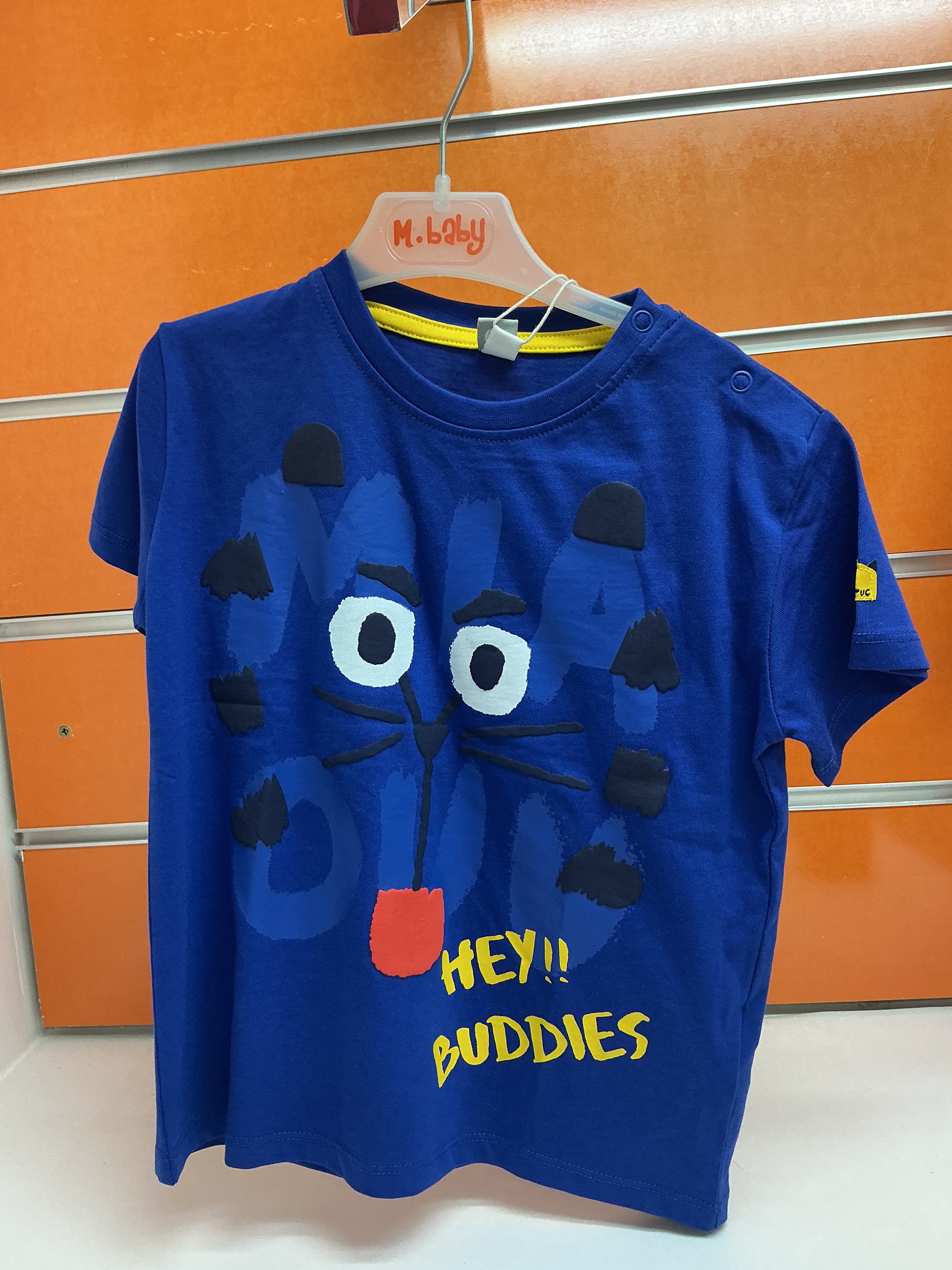 Camiseta bebé Tuc Tuc azul “Hey Buddies” — fotografía del producto