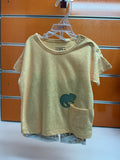 Conjunto bebé Losan amarillo camaleón y bermuda jungla — fotografía del producto