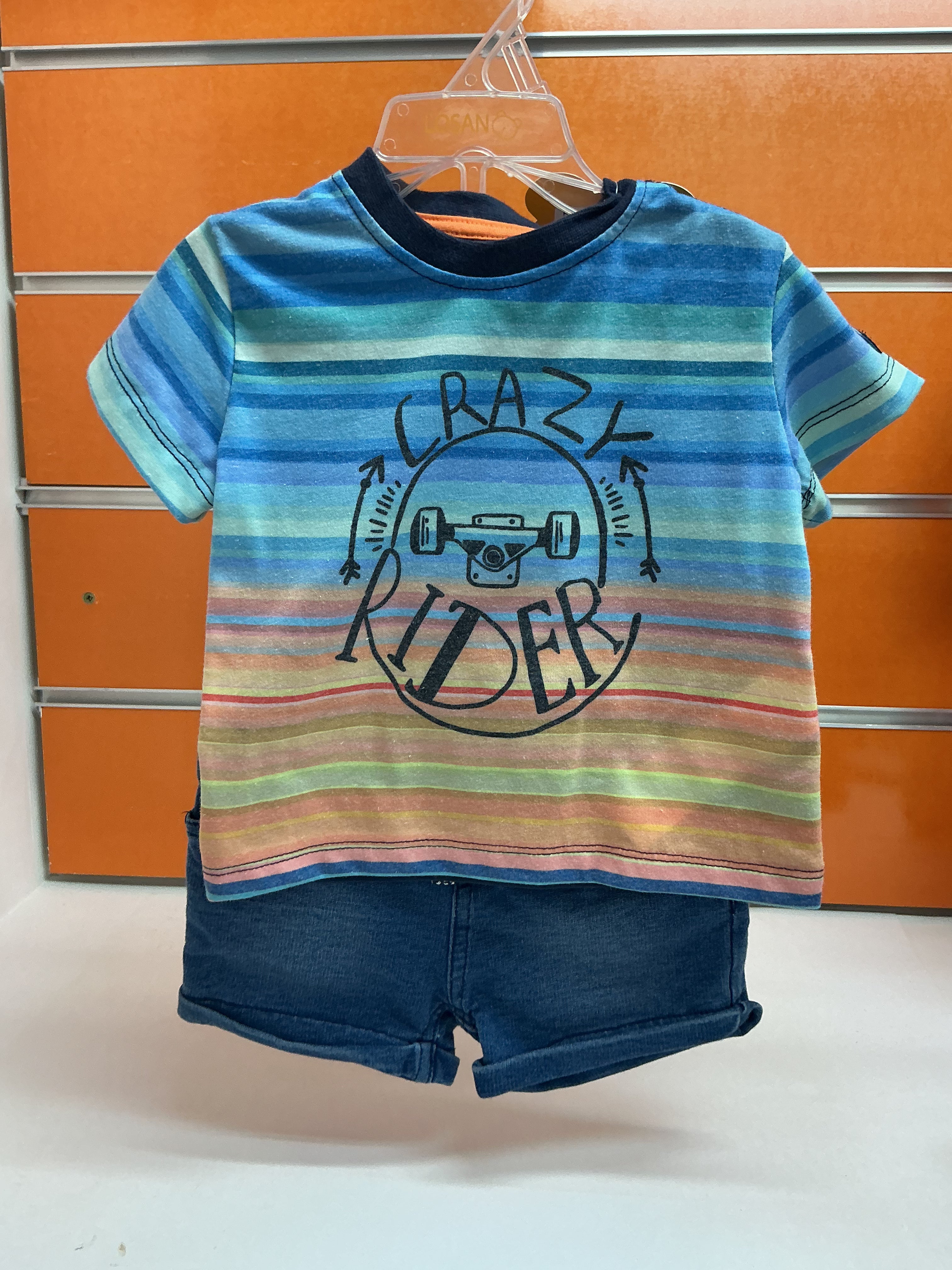 Conjunto bebé Losan Crazy Rider rayas y bermuda denim — fotografía del producto