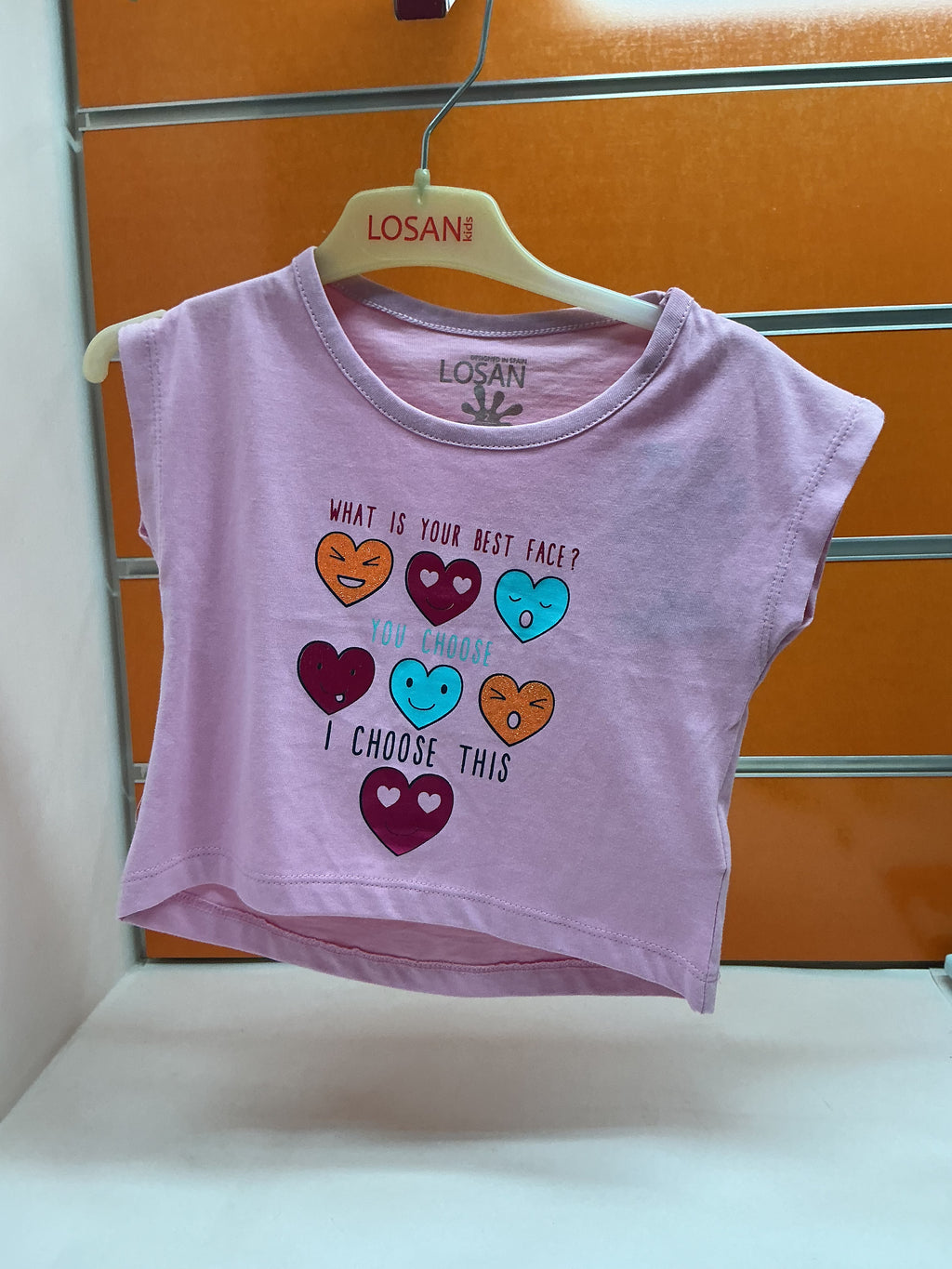 Camiseta niña Losan con corazones, fotografía del producto