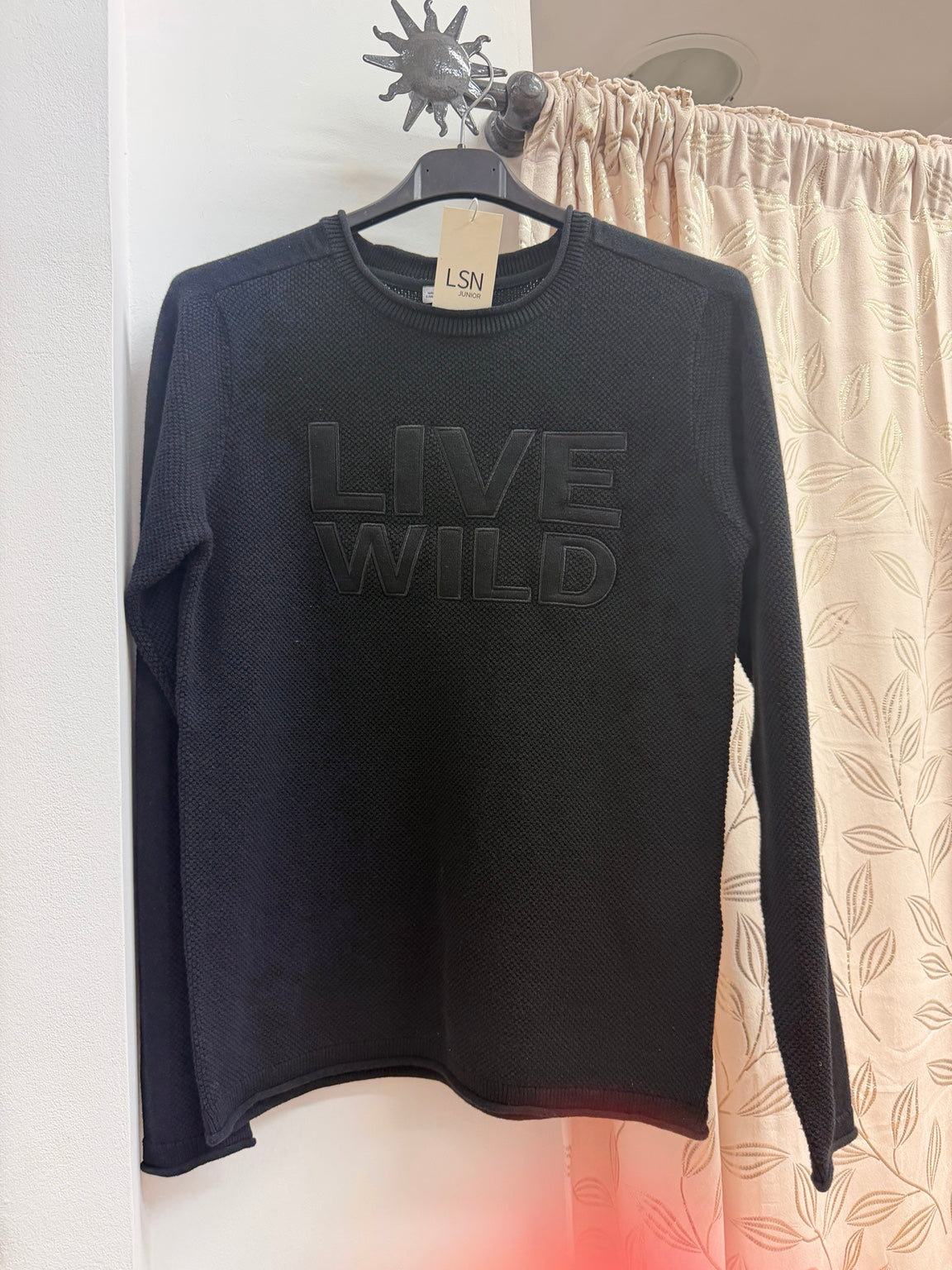 Jersey juvenil Losan negro Live Wild talla 14