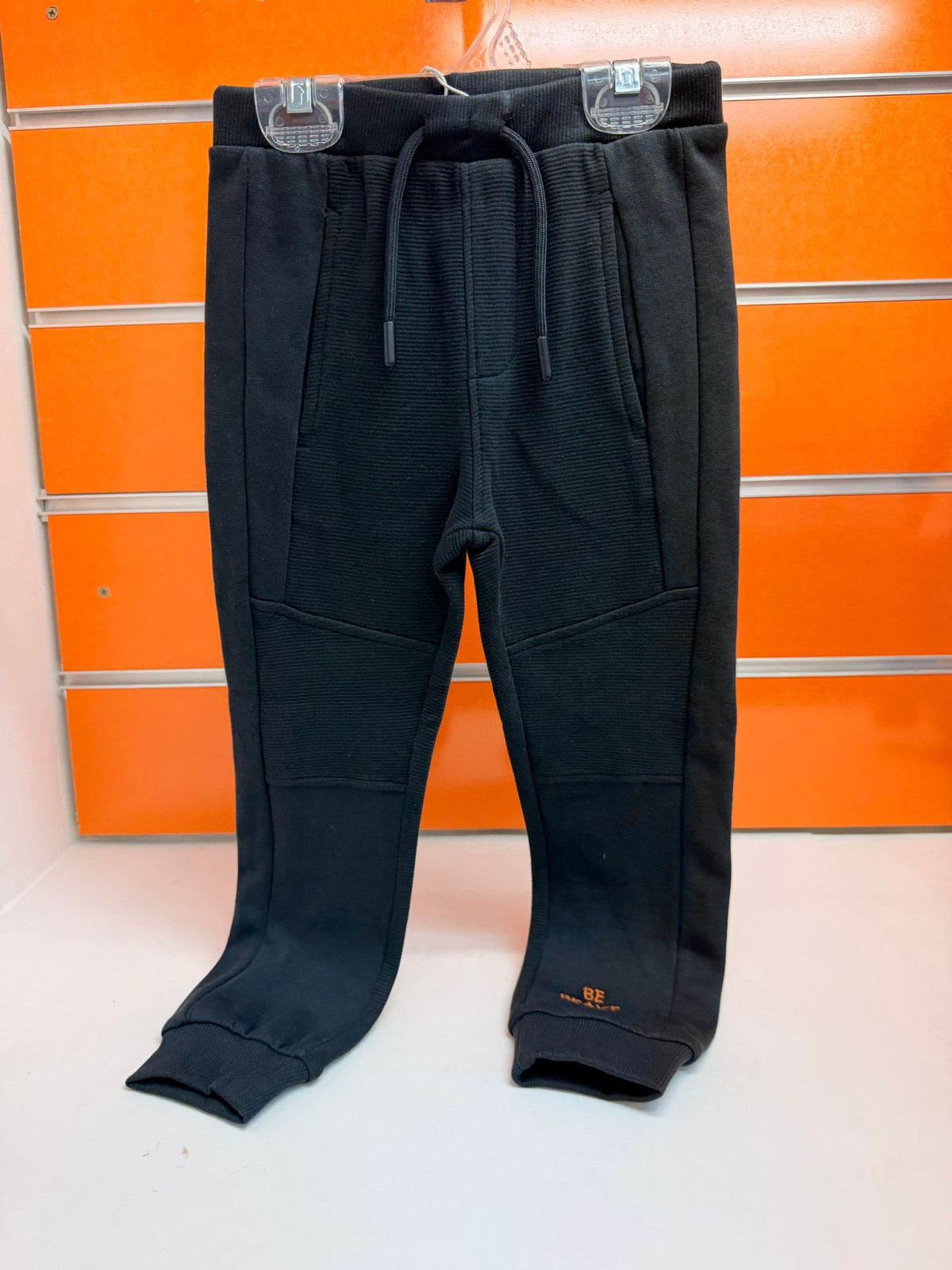 Pantalón jogger niño Losan Tiger negro talla 4 años