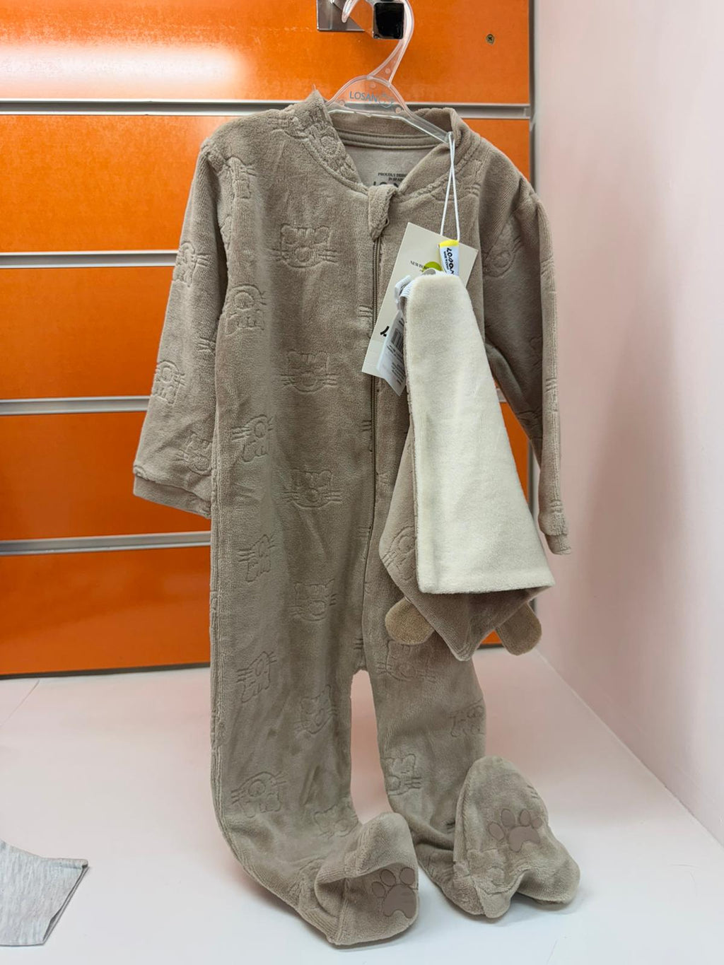 Pelele bebé Losan beige Cats and Dogs, talla 6-9 meses