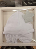 Set de primera puesta Duffi Baby de tres piezas en color blanco