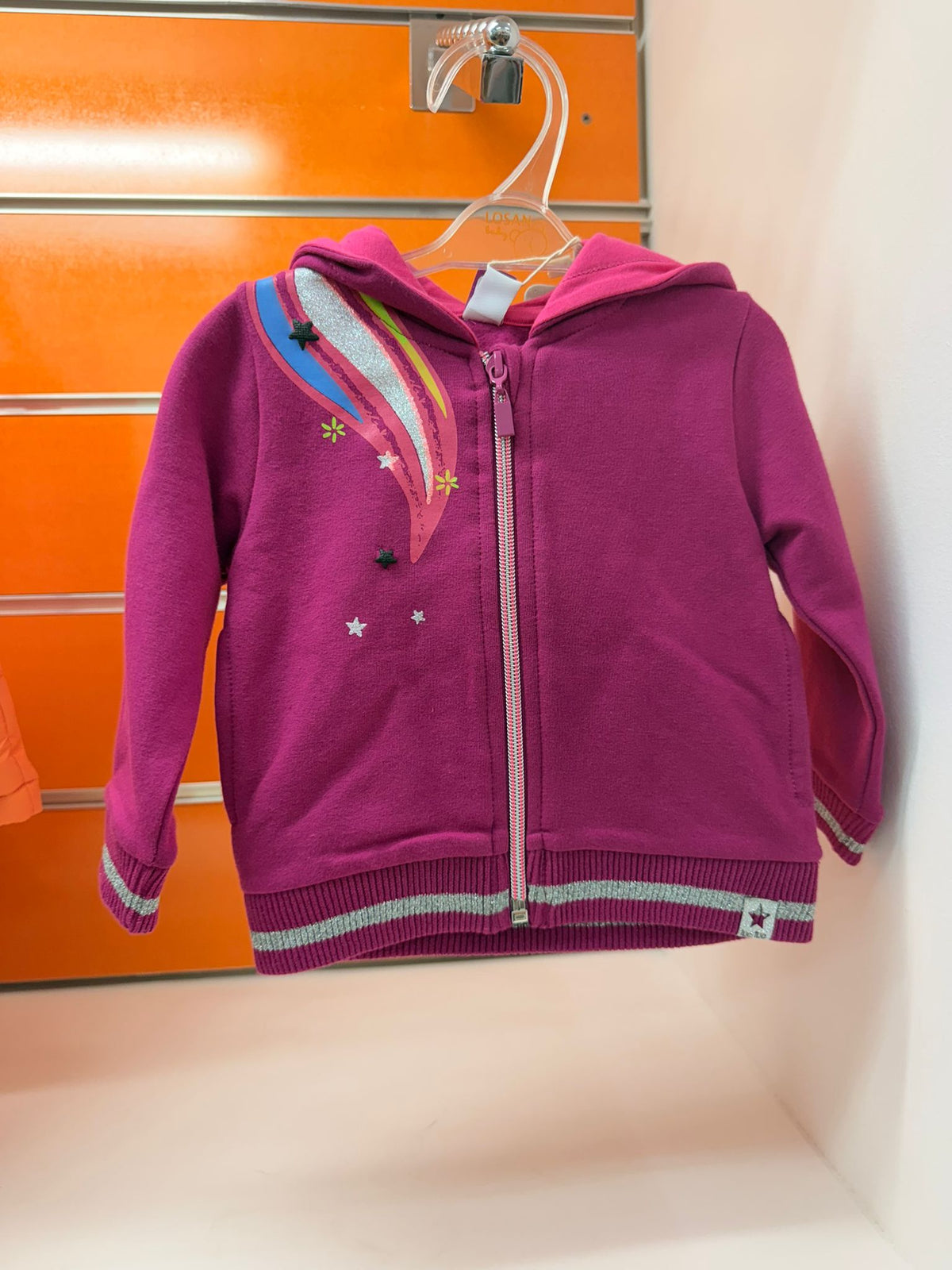 Sudadera bebé Tuc Tuc rosa fucsia Magic con capucha, talla 9 meses, vista frontal